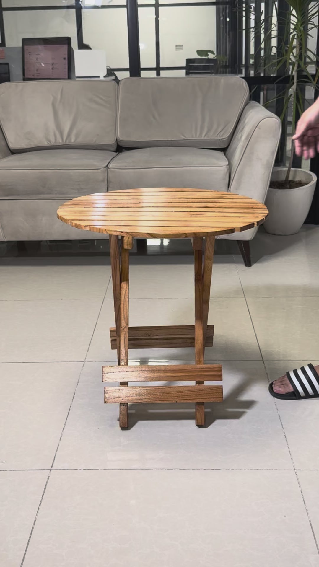 Wooden folding basket table Round