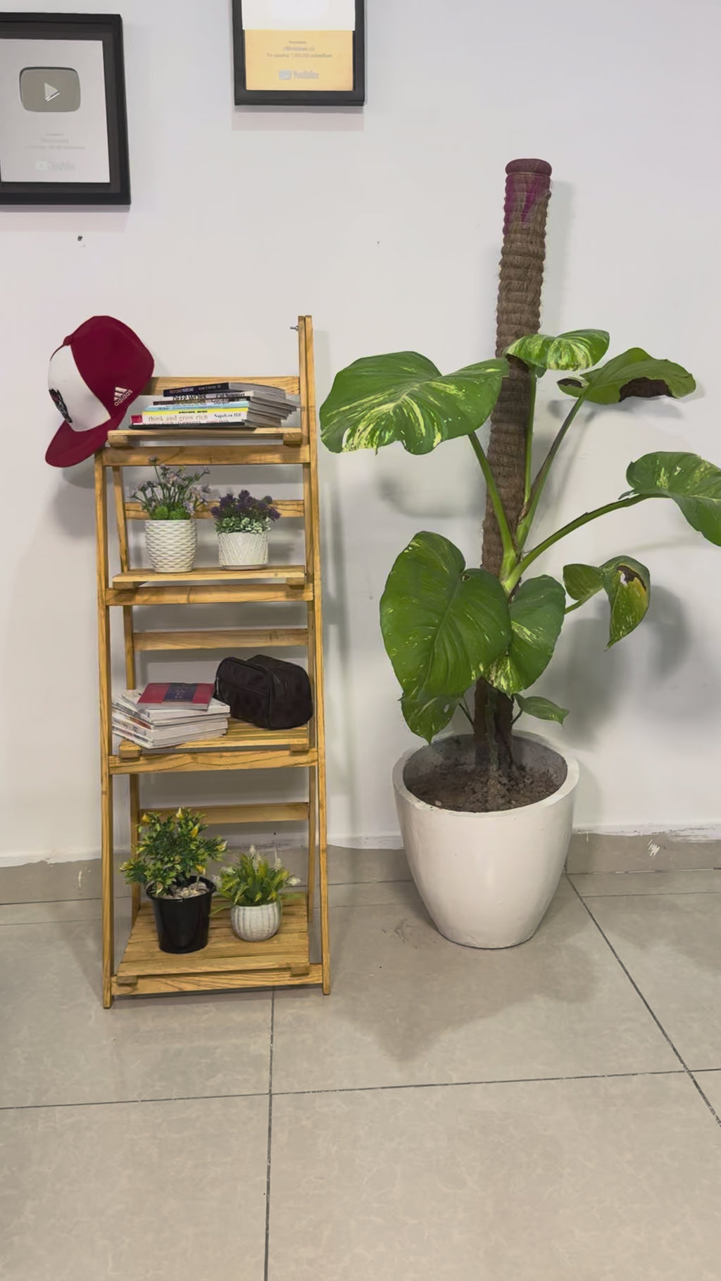 Flower Stand/book shelf 4 Step